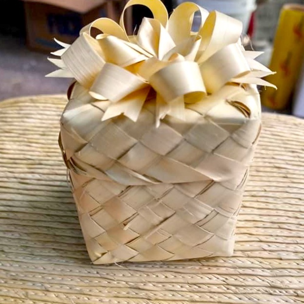 Mexican Palm Gift Box Kraft Natural 2 1/2”